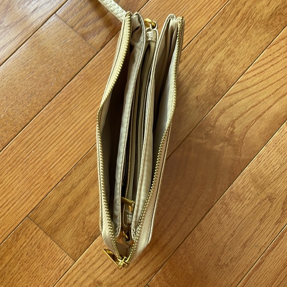 Gold Research & Design wristlet purse / wallet - Picture 2 of 14